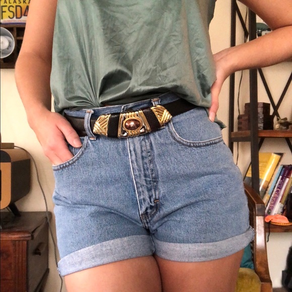 Vintage Accessories - Vintage Black Leather Belt With Cute Buckle